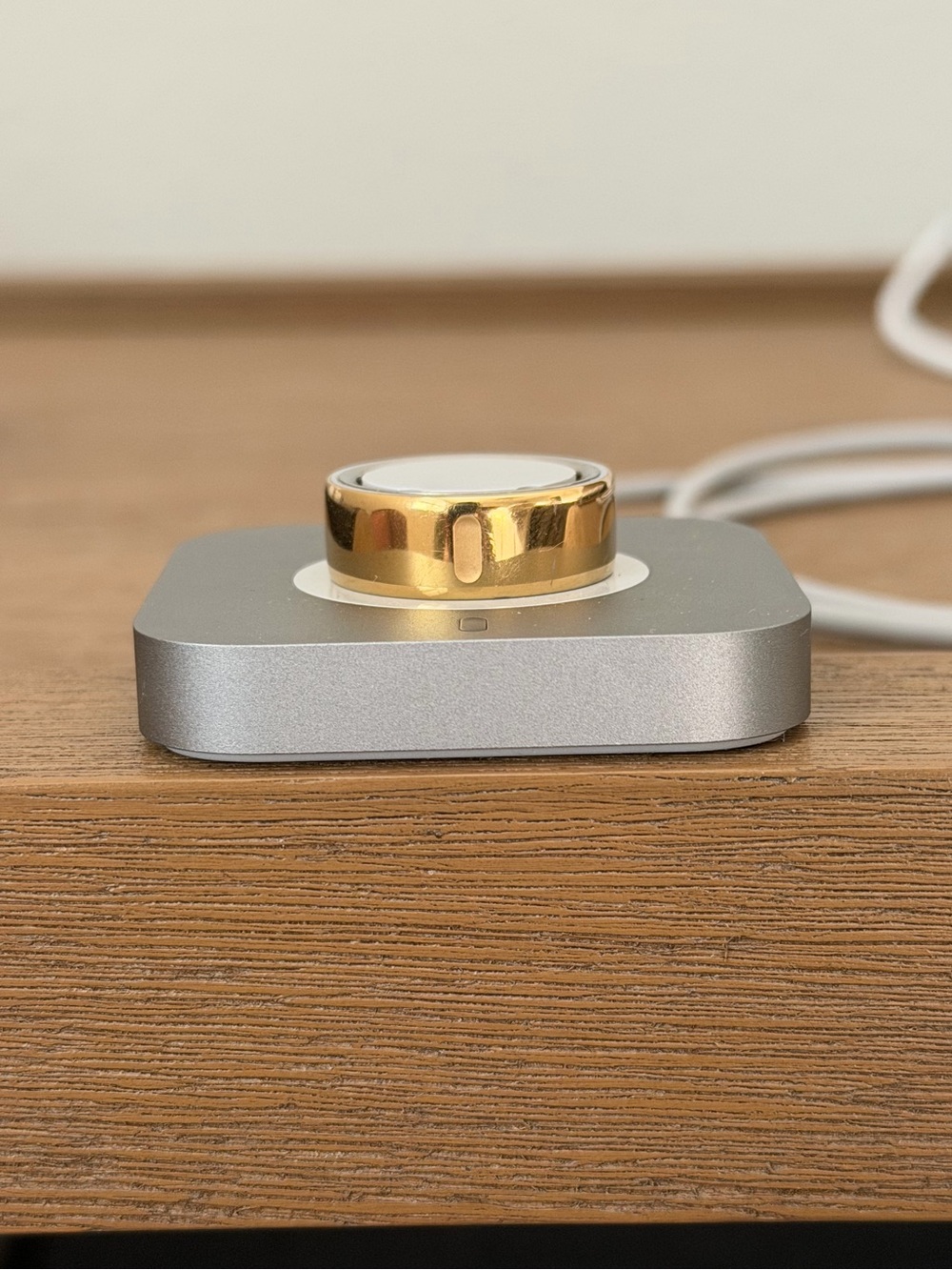 Gold Oura Ring 4 Size 7